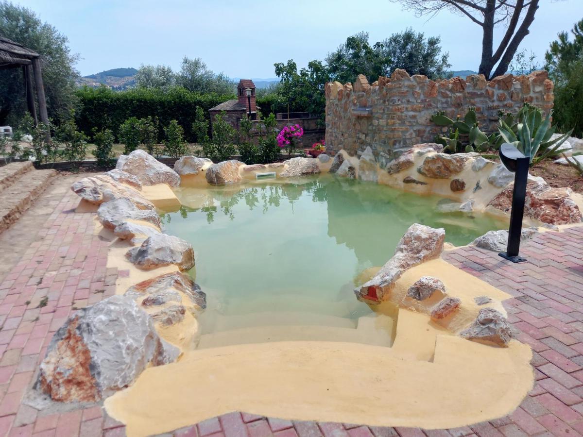 Agriturismo La Fontanella & Glamping Суверето Екстериор снимка